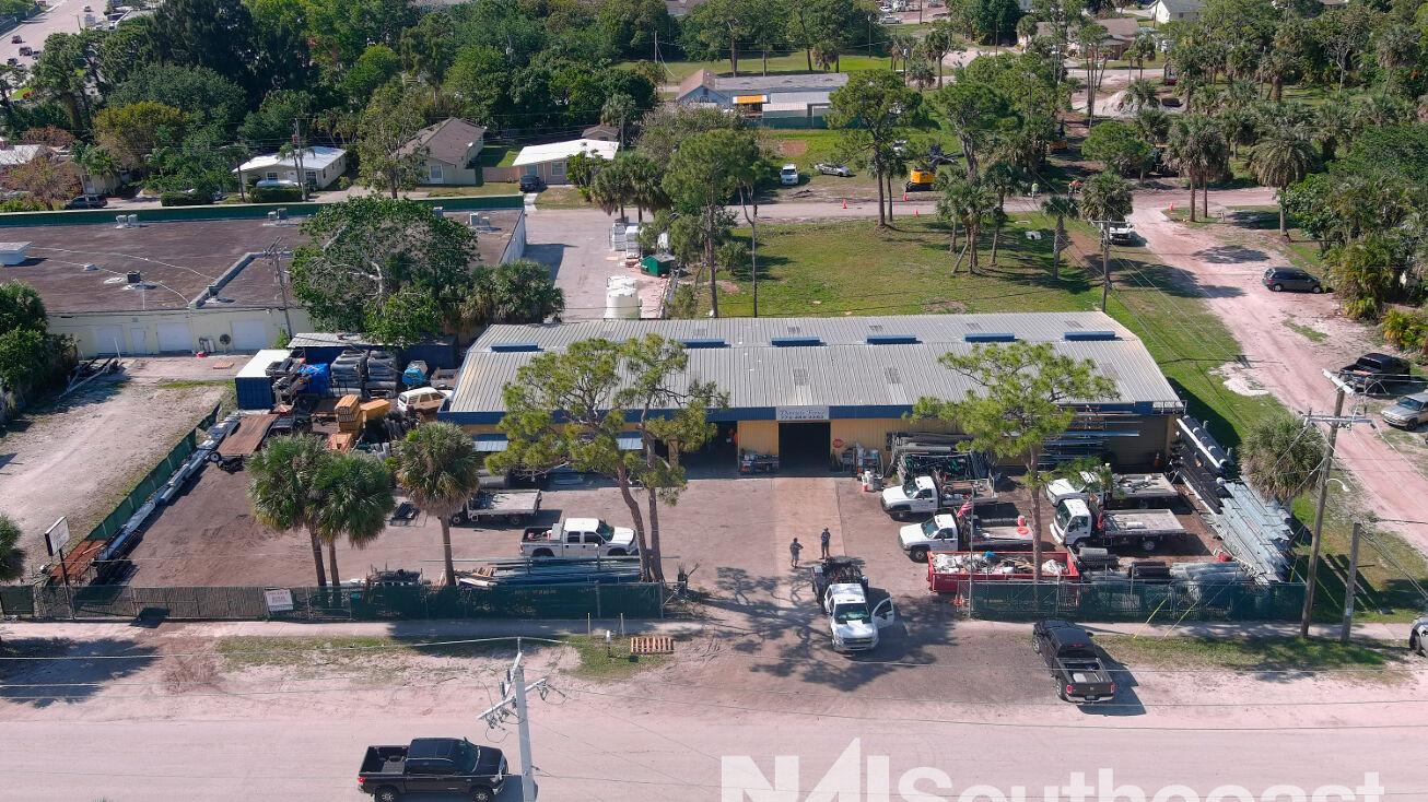 2885 Jefferson St Stuart Fl 34997 Industrial Property For Sale 8 400 Sf Industrial Warehouse