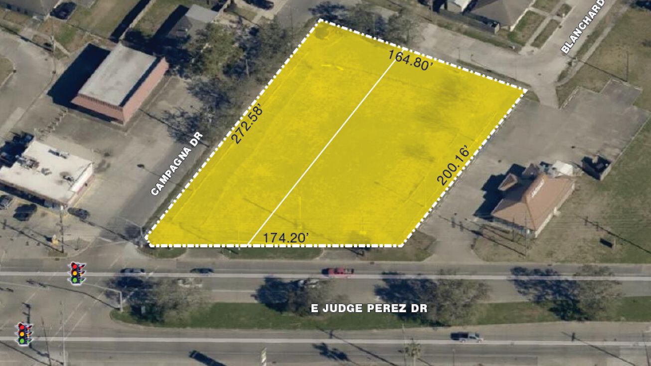 1909 E Judge Perez Dr, Chalmette, LA 70043