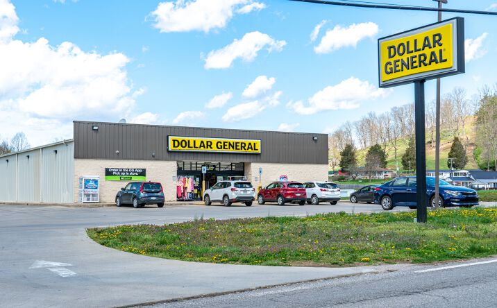 Pictures of Retail property located at 105 SW 8th Ave, Cedaredge, CO 81413 for comps - image #1