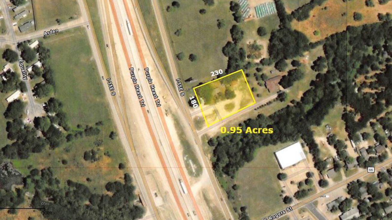 1301 & 1303 S. I35 E, Waxahachie, TX 75165