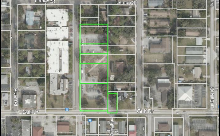 Pictures of Land property located at 5421 Gulf Drive, New Port Richey, FL 34652 for sales - image #1