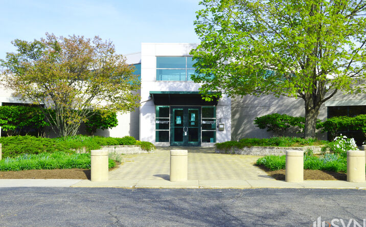 Pictures of Office property located at 450 Grant St, Akron, OH 44311 for comps - image #1
