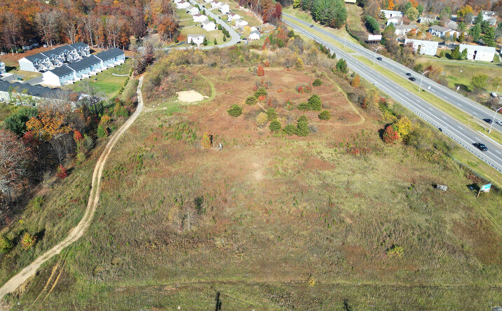 Pictures of Land property located at 1550 Roanoke St, Christiansburg, VA 24073 for sales - image #1