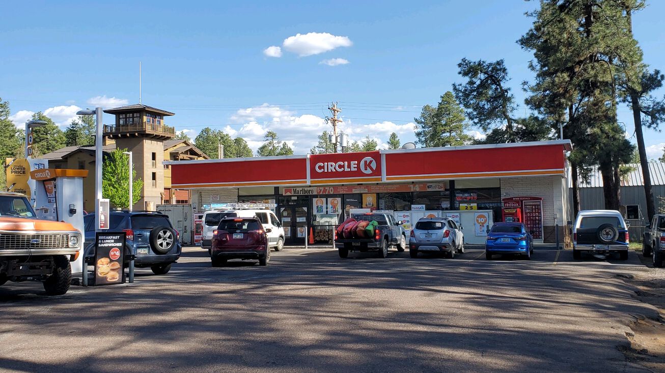 2483 E White Mountain Blvd, AZ 85935 Retail