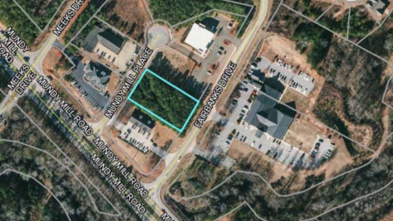 4210 Mundy Mill Pl, Oakwood, GA 30566