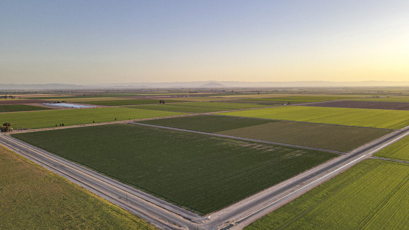 SWC Holt Rd. & Harris Rd., Holtville, CA 92250