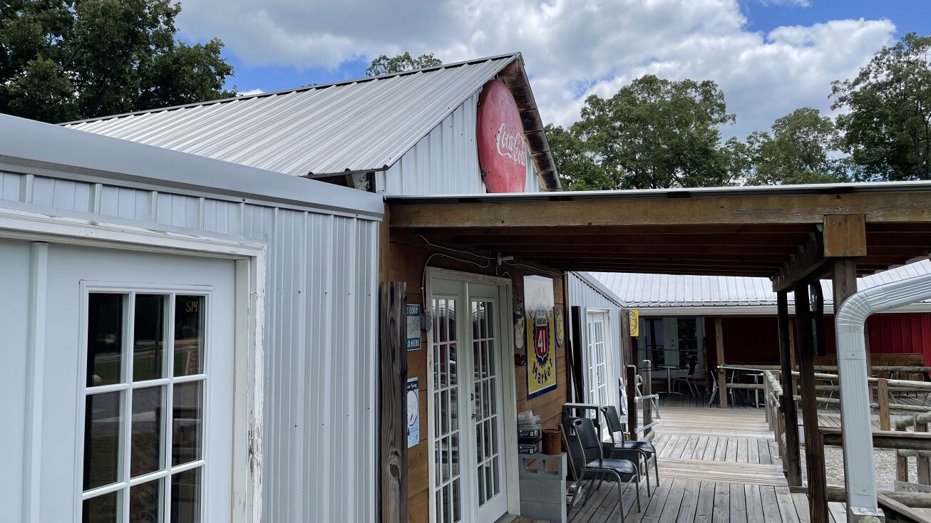 4286 Joe Frank Harris Pkwy NW, Adairsville, GA 30103