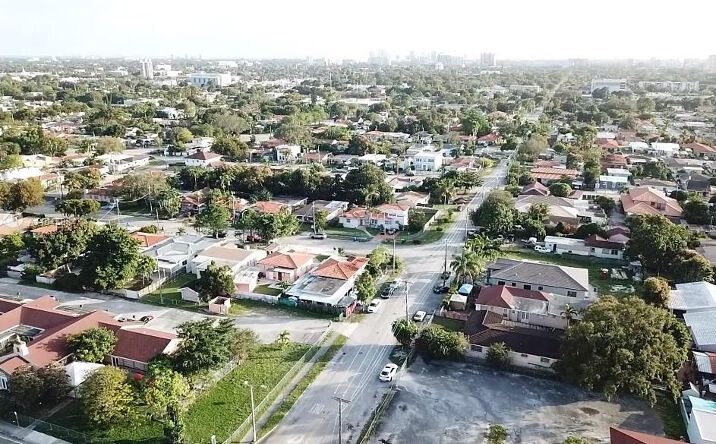 Pictures of Land property located at 20 SW 34th Ave, Miami, FL 33135 for sales - image #1