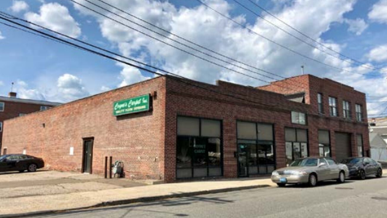 136 McKinley Ave, Bridgeport, CT 06606