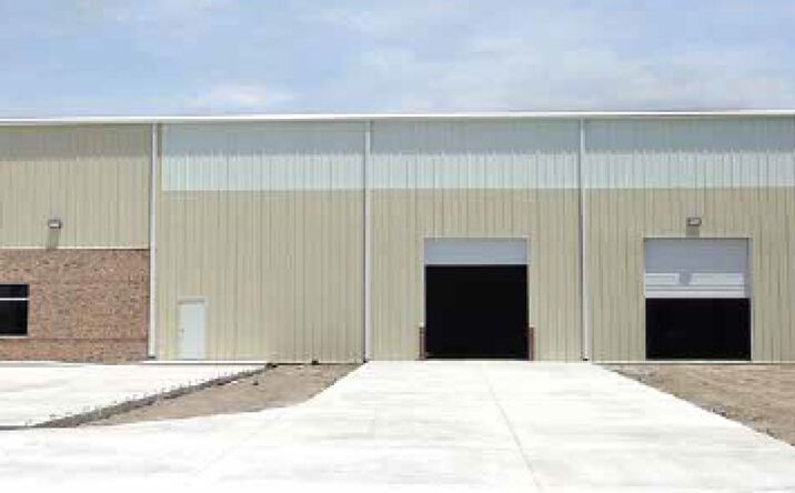 Pictures of Industrial property located at 1830 W Henderson Rd, Angleton, TX 77515 for sales - image #1