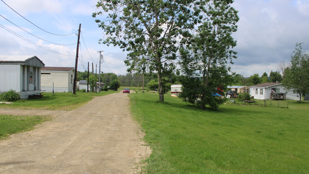 584 Warren Rd, Frewsburg, NY 14738