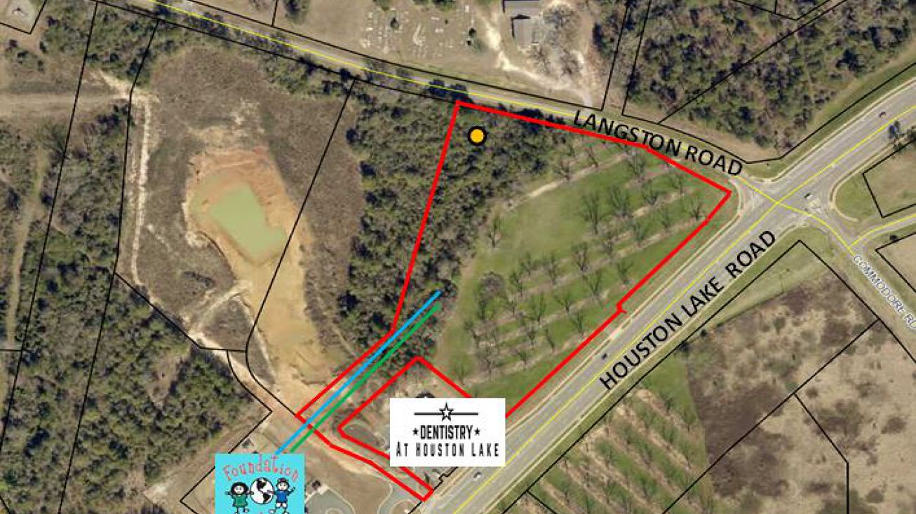 Houston Lake Rd & Langston Rd, Perry, GA 31069