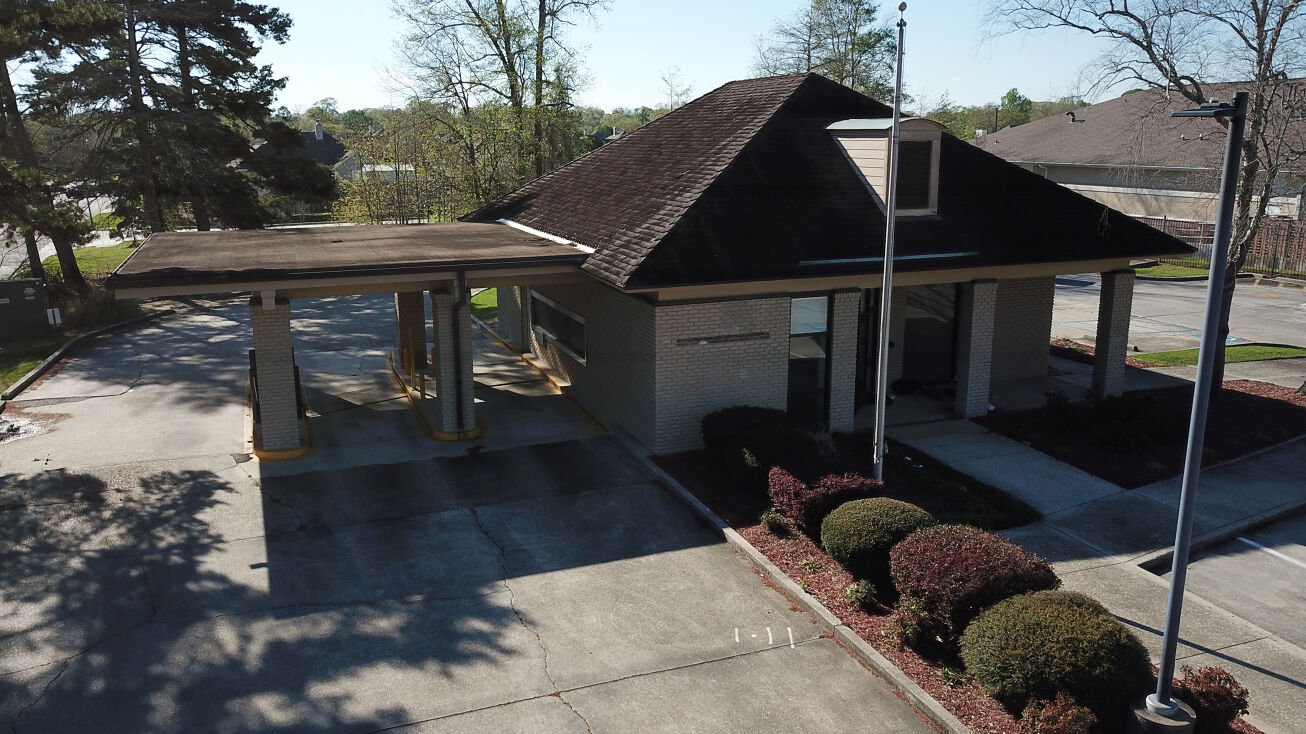 1312 O'Neal Ln, Baton Rouge, LA 70816 Retail Property for Sale