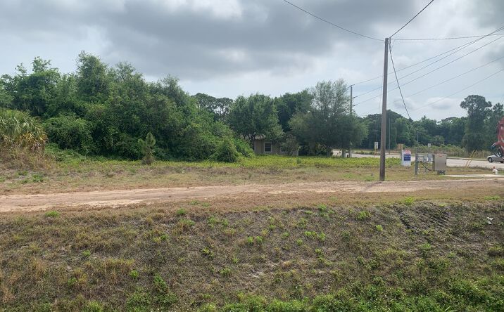 Pictures of Land property located at 0 Eyster/Murrell, Rockledge, FL 32955 for sales - image #1