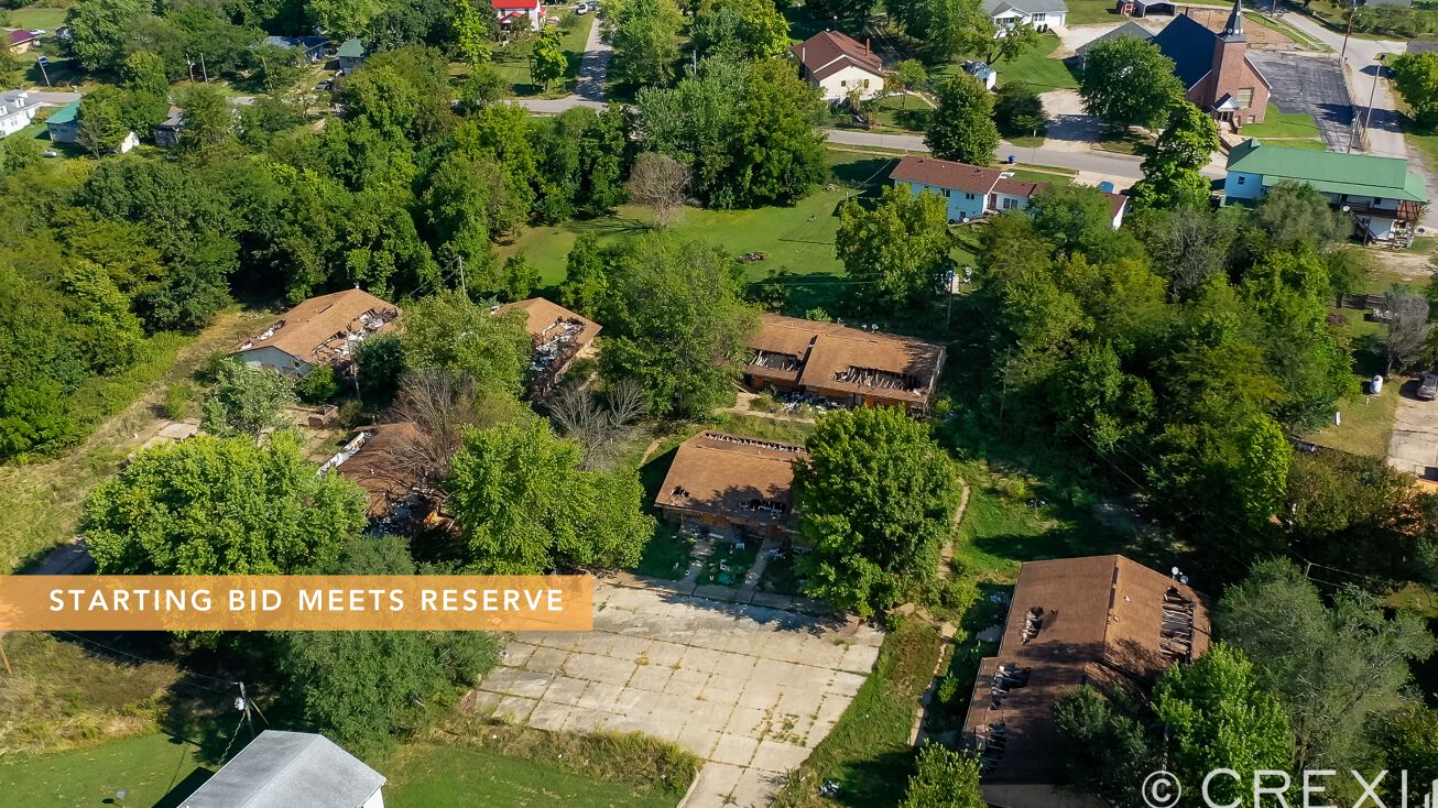 201 Gardner St, Iberia, MO 65486