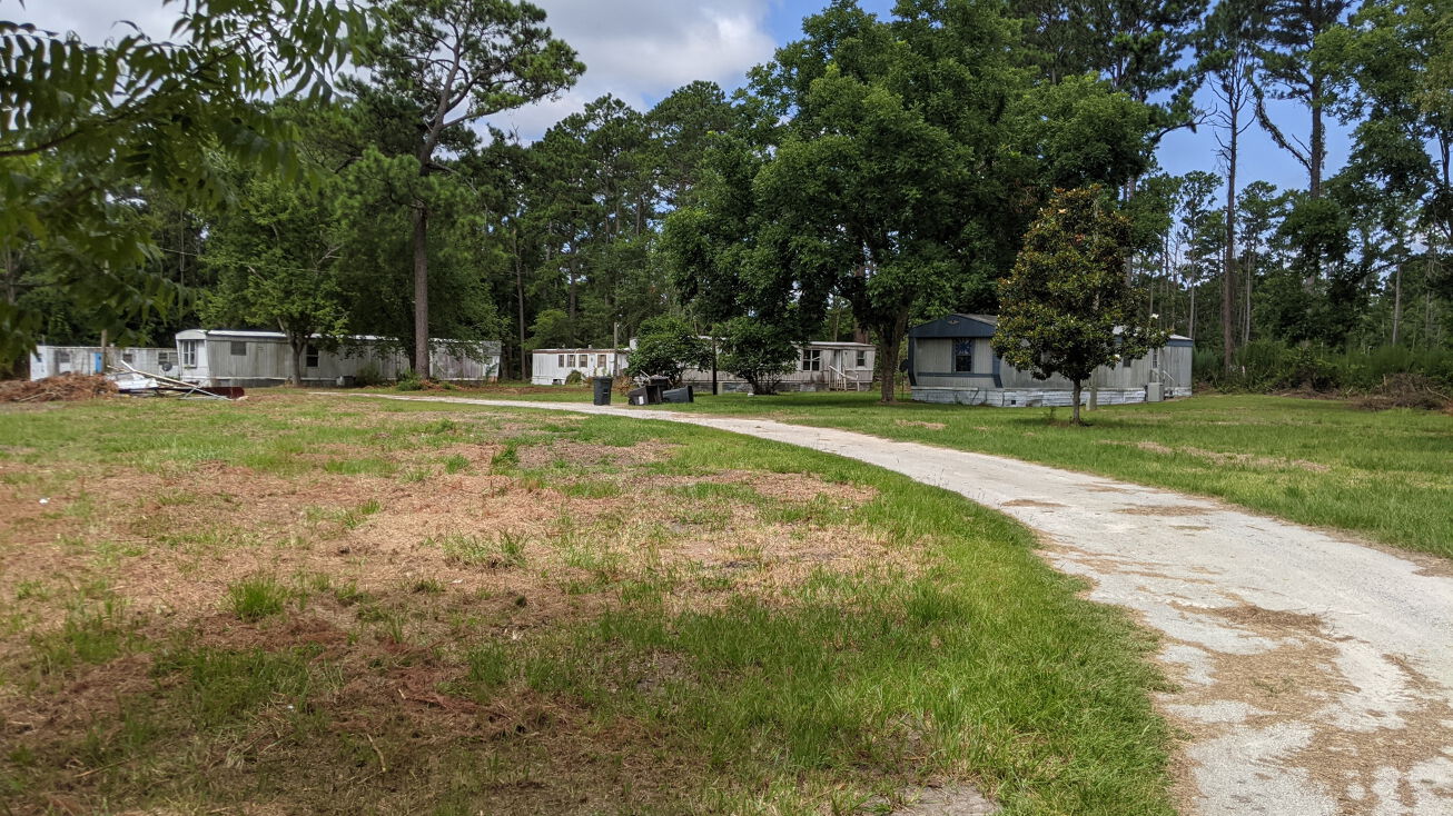 144 Franklin Dr, Swansboro, NC 28584 Mobile Home Park Property for