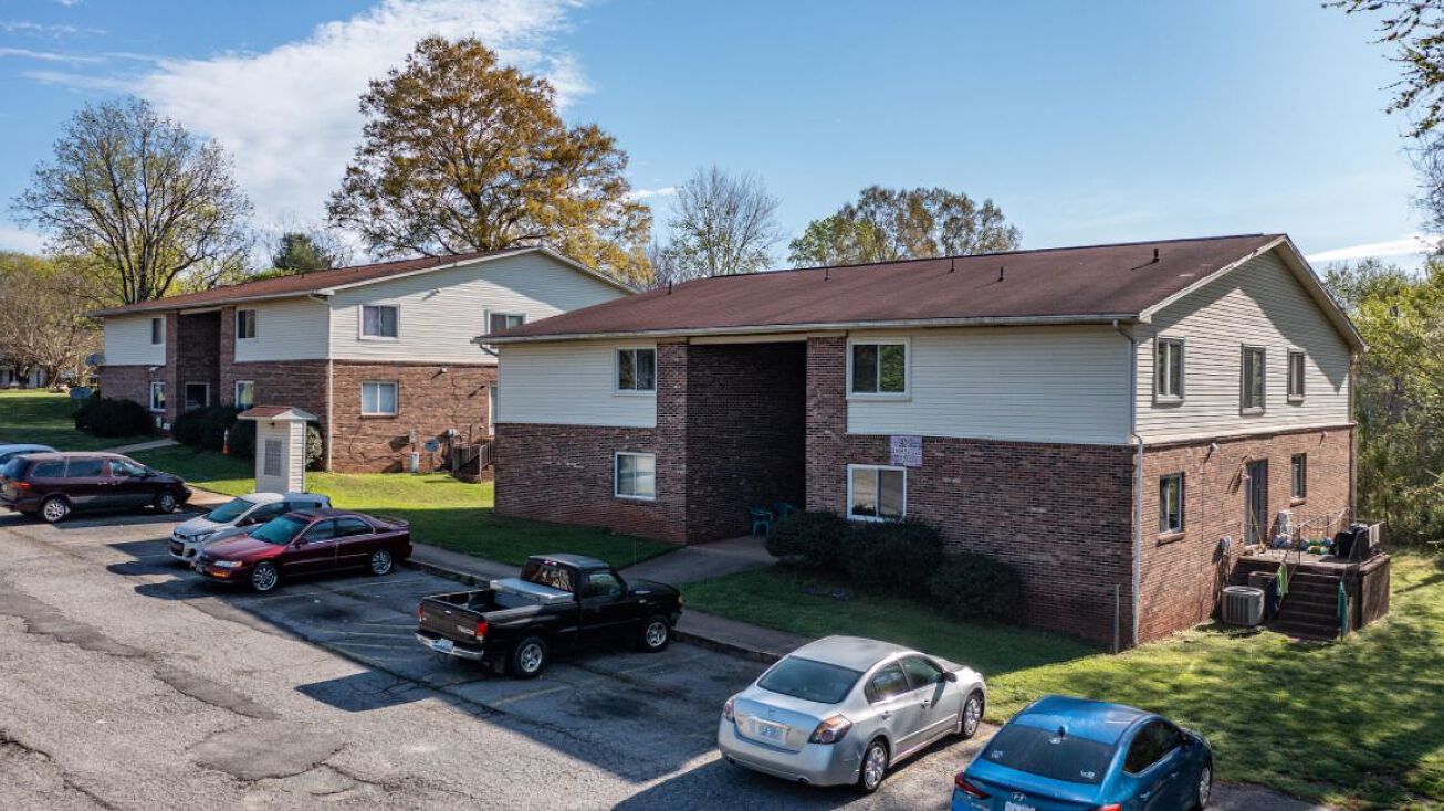 410 S Ayersville Rd, Mayodan, NC 27027