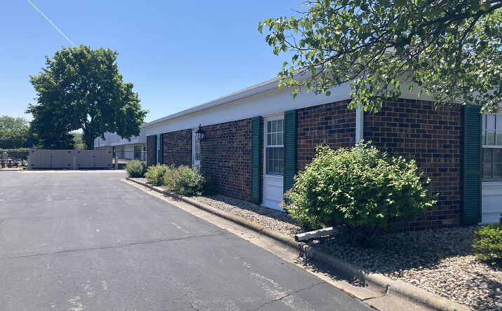 Pictures of Office property located at 4201 E Towne Blvd, Madison, WI 53704 for comps - image #1