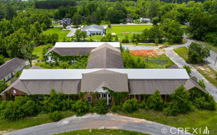 Pictures of Mixed Use property located at 404 Washington Ave, Wrightsville, GA 31096 for comps - image #1