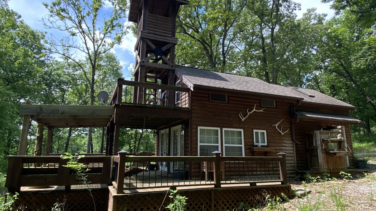 8665 NE 1210 PVT Rd, Lowry City, MO 64763