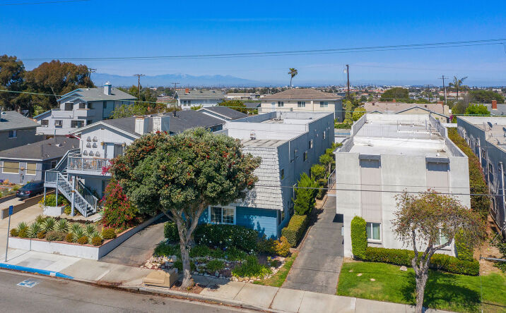 Pictures of Multifamily property located at 108 N Prospect Ave, Redondo Beach, CA 90277 for comps - image #1