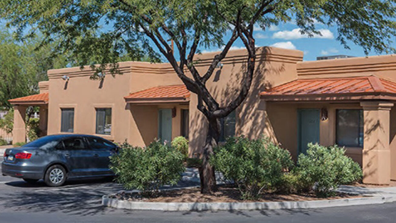 1443 W Kilburn St, Tucson, AZ 85705