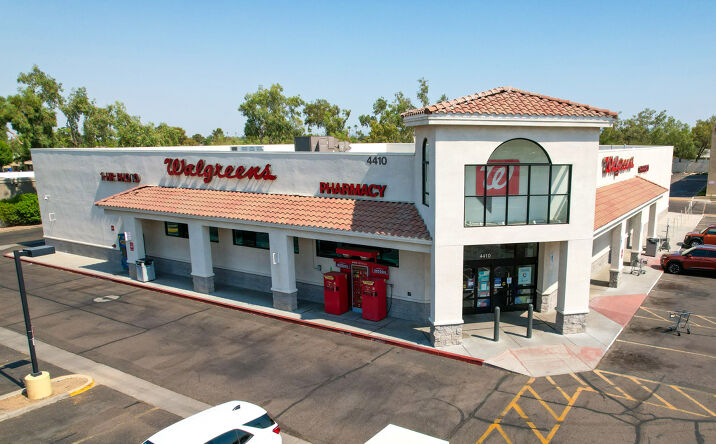 Pictures of Retail property located at 4410 W Cactus Rd, Glendale, AZ 85304 for comps - image #1
