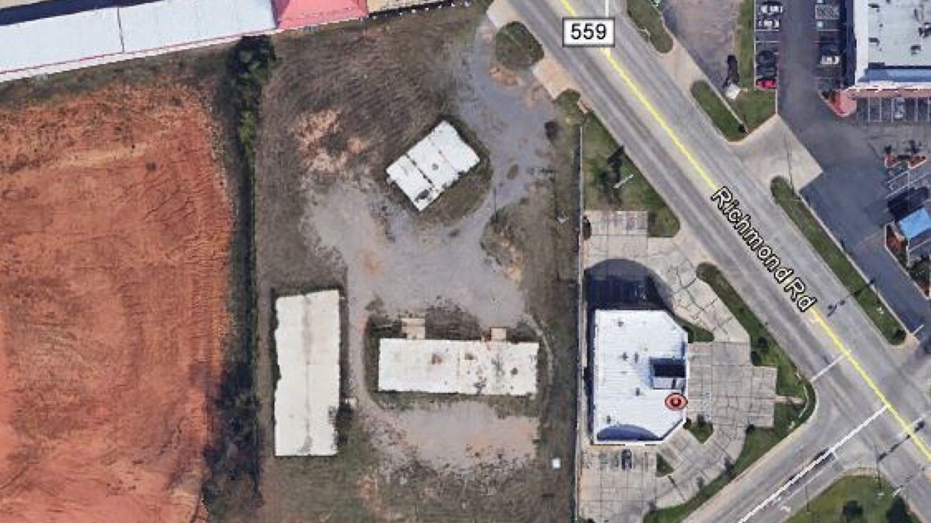 Gibson Lane & Richmond Rd, Texarkana, TX 75503