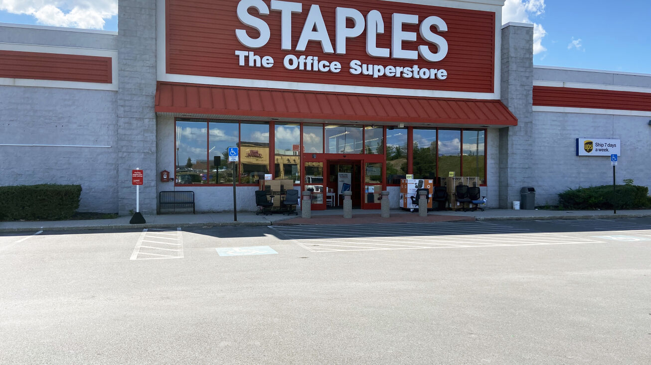 40 Waterville Commons Drive, Waterville, ME 04901