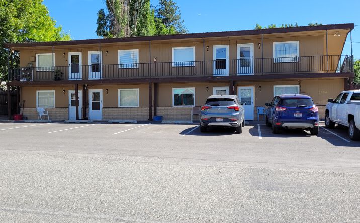 Pictures of Multifamily property located at 6654 Stephens, Bonners Ferry, ID 83805 for comps - image #1