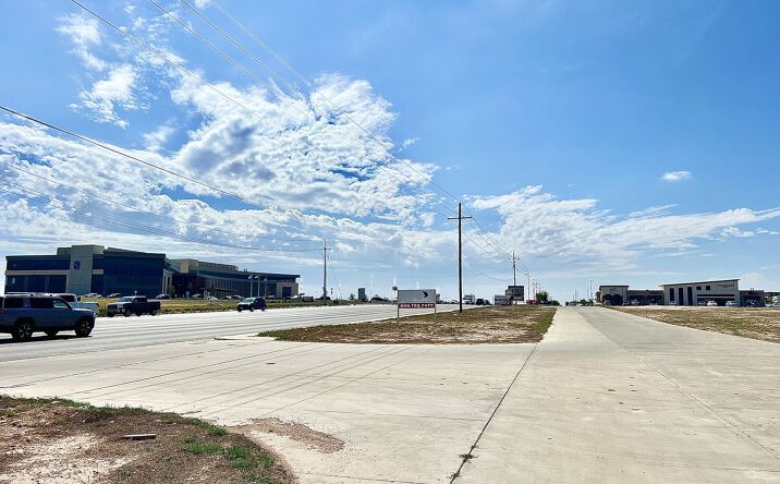 Pictures of Land property located at 10802 Slide Rd, Lubbock, TX 79424 for sales - image #1
