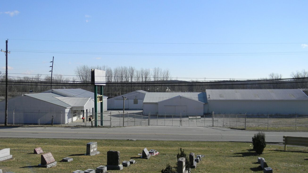 1717 W . Park Drive, Huntington, IN 46750