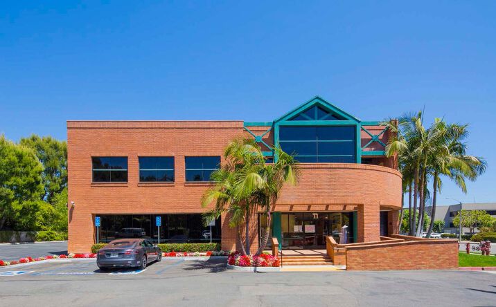 Pictures of Office property located at 11 Mareblu, Aliso Viejo, CA 92656 for sales - image #1