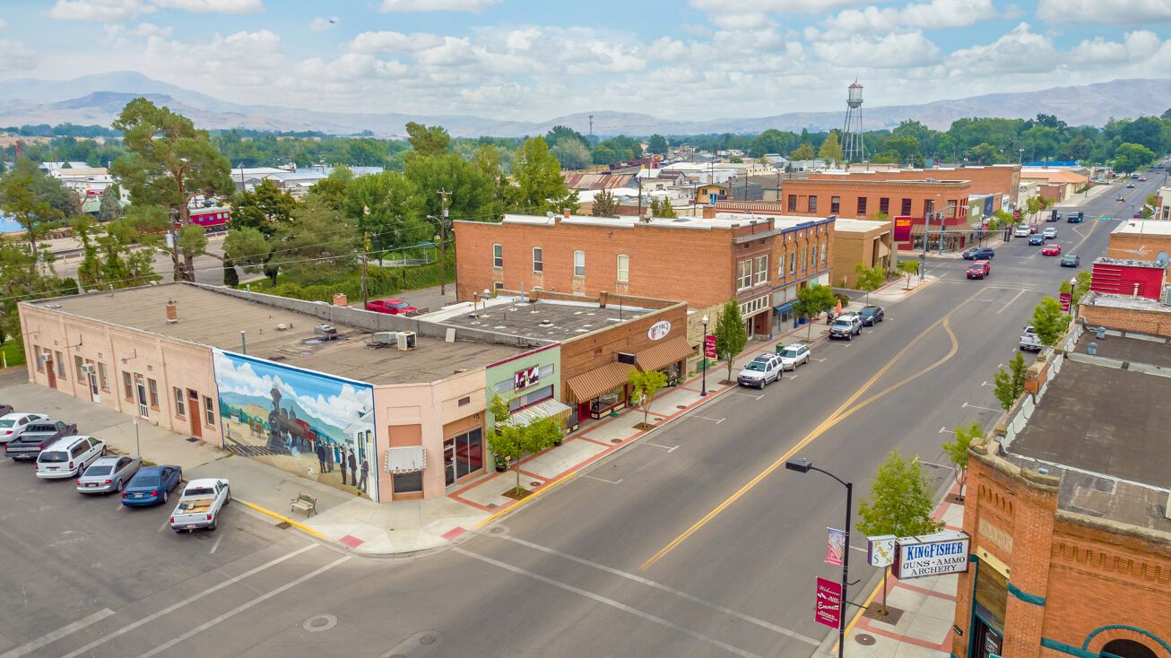 East & West Main Street, Emmett, ID 83617 | Crexi.com