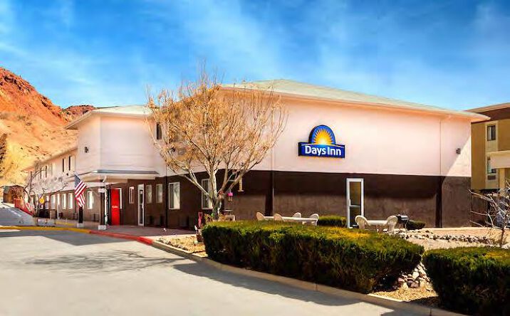 Hotels Motels Restaurants Hospitality For Sale In Moab Ut Crexicom