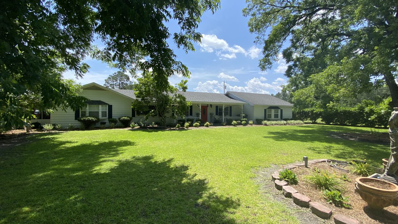 265 Bridgeford Church Rd, Hazlehurst, GA 31539 Mixed Use Property for