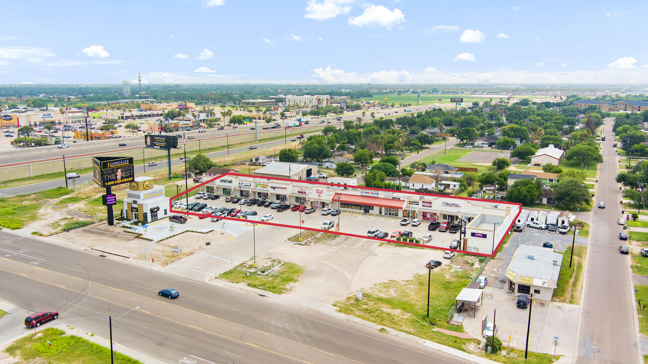 1400 N Westgate Dr, Weslaco, TX 78599