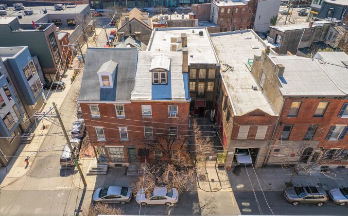 Pictures of Retail property located at 414-416 Green St, Philadelphia, PA 19123 for sales - image #1