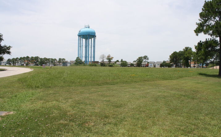 Pictures of Land property located at Oak Harbor Blvd 3.15 Acres, Slidell, LA 70458 for sales - image #1