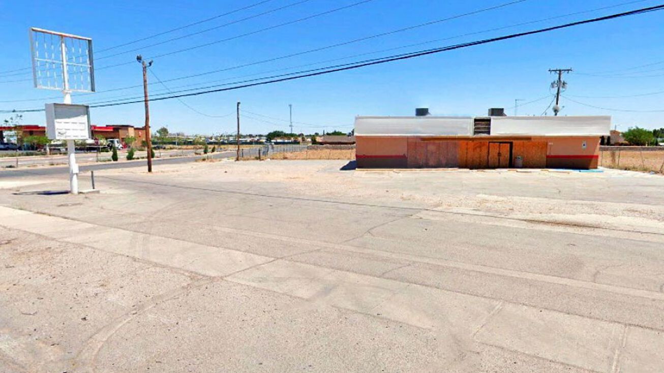 10770 Dyer St, El Paso, TX 79924