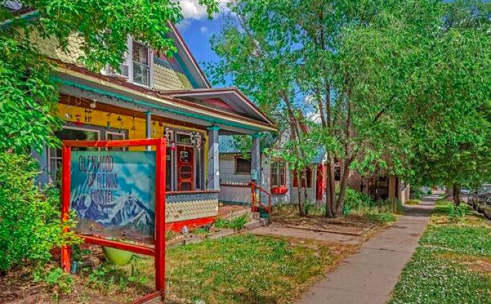 Pictures of Hospitality property located at 1021 Grand Ave, Glenwood Springs, CO 81601 for sales - image #1