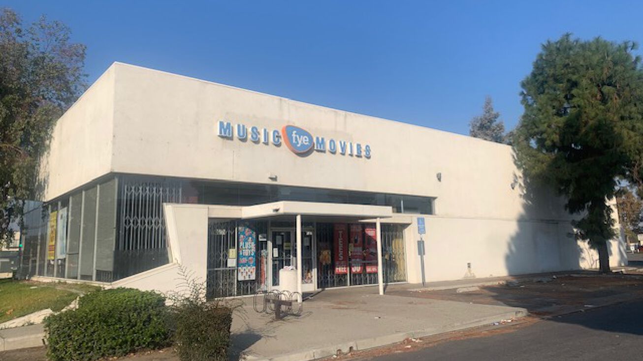 4676 Ming Ave, Bakersfield, CA 93309 Retail Property for Sale