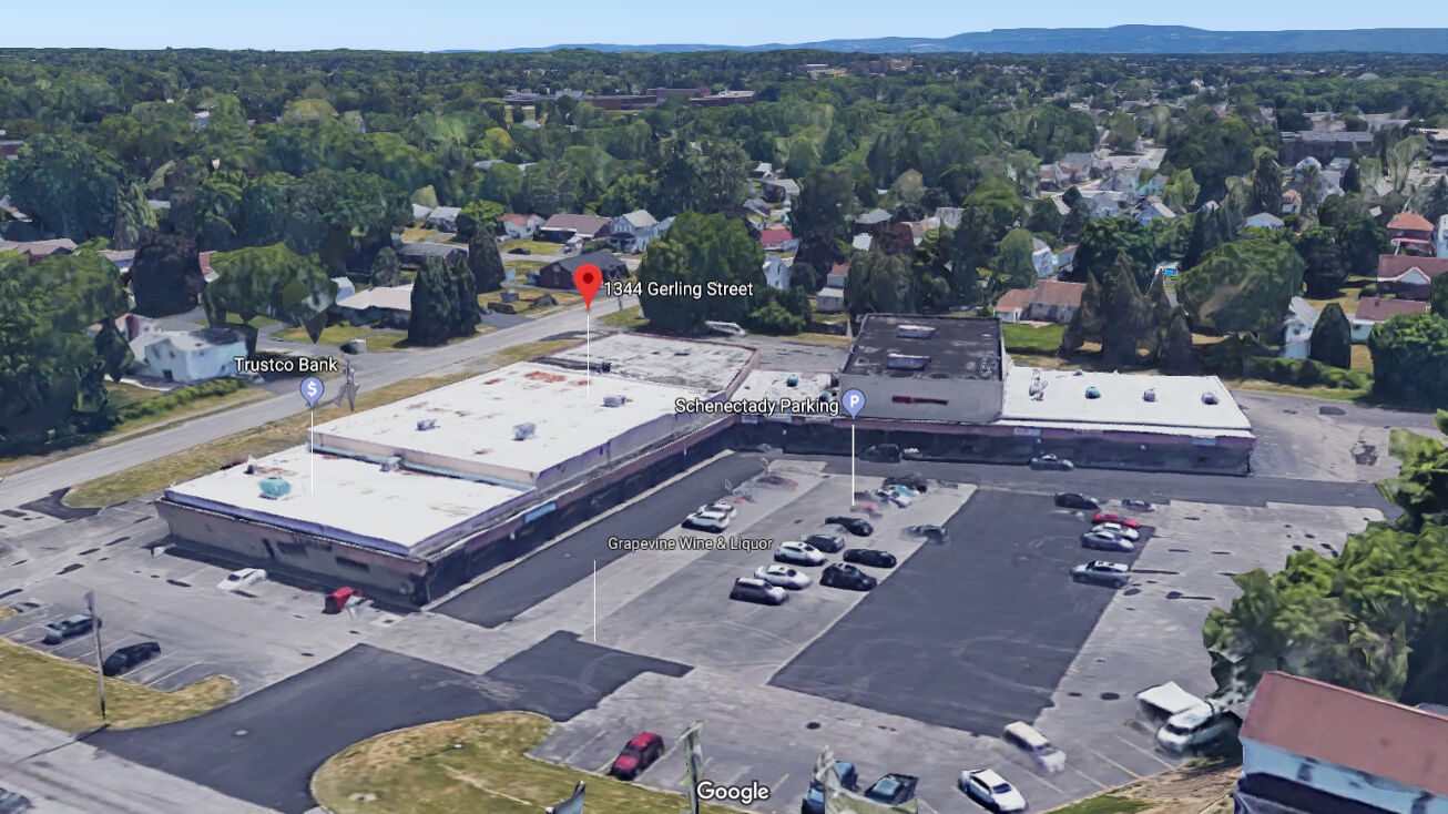 1344 Gerling St, Schenectady, NY 12308