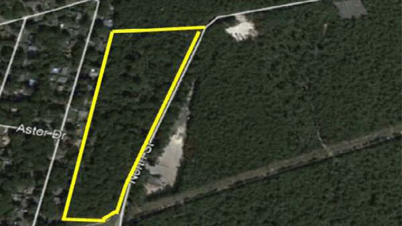 Manor Yaphank Rd, Manorville, NY 11949