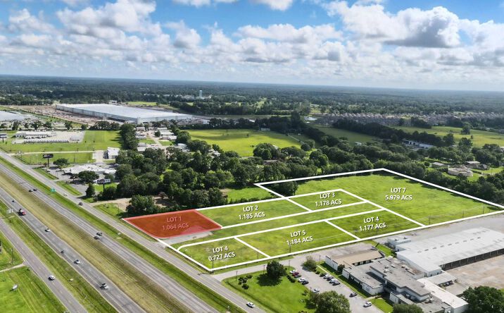 Pictures of Land property located at 3450 NE Evangeline Trwy, Lot 1, Lafayette, LA 70507 for sales - image #1