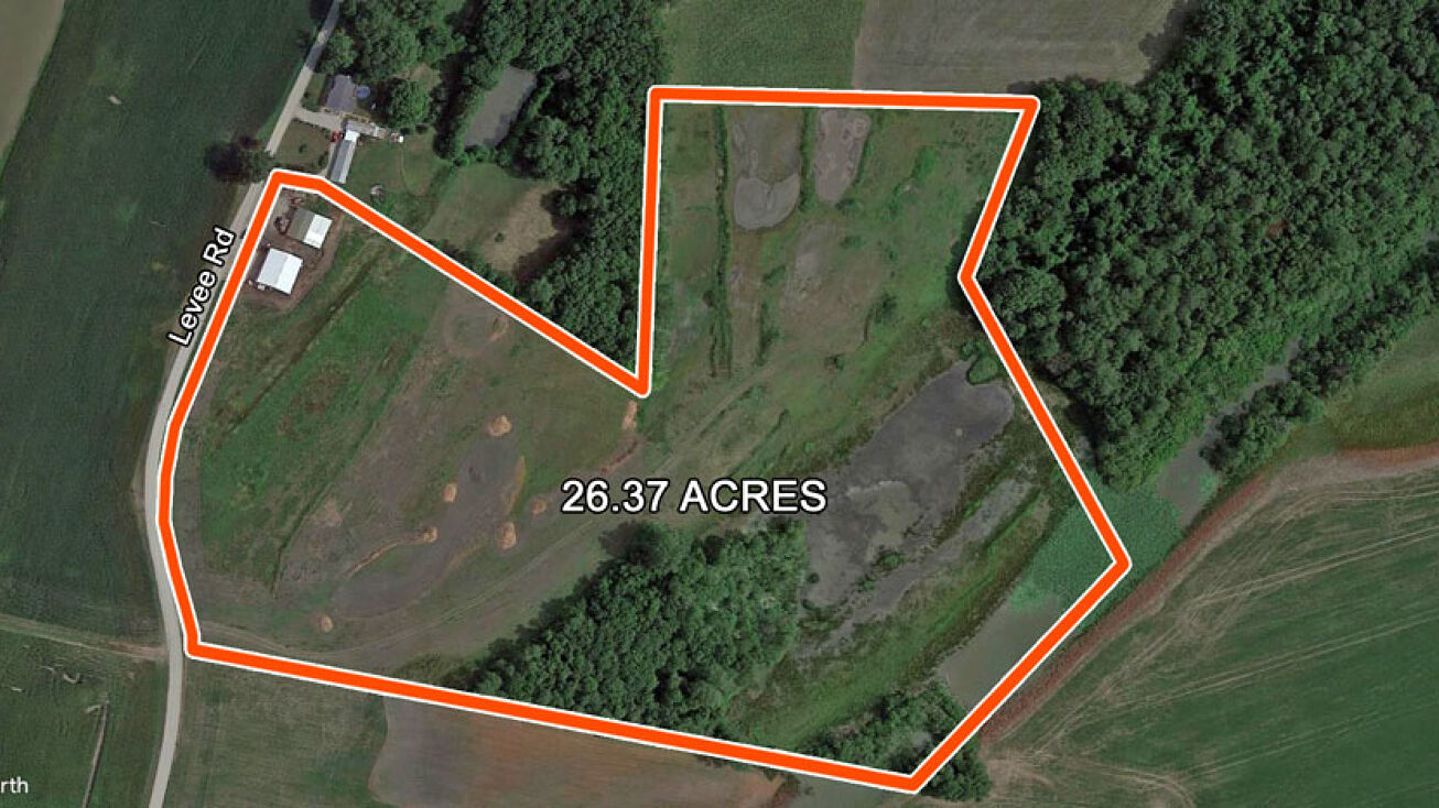 8850 Levee Rd, Valmeyer, IL 62295