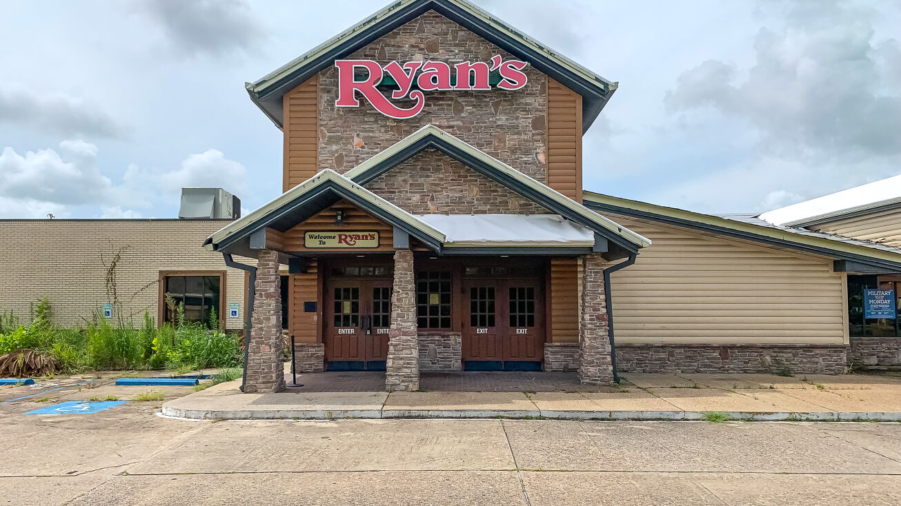 4051 Ryan St, Lake Charles, LA 70605 Retail Property for Sale