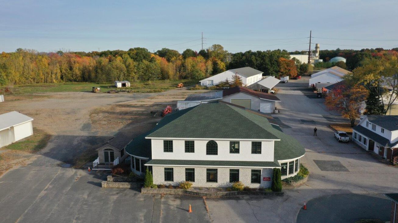 769 Silver St, Agawam, MA 01001