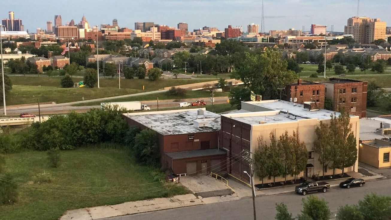 Pictures of Office property located at 632 Harper Ave, Detroit, MI 48202 for sales - image #1