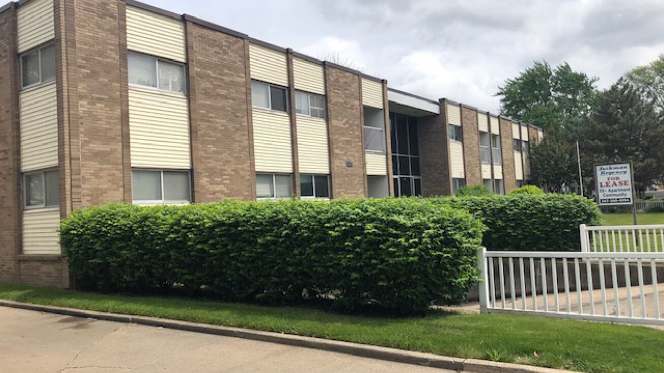 3940 Jackman Rd, Toledo, OH 43612